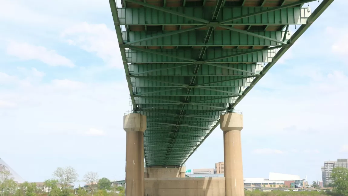 защита металлических конструкций мостов